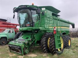 2013 JOHN DEERE S670