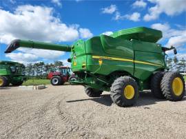 2013 JOHN DEERE S670