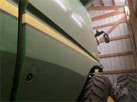 2013 JOHN DEERE S670