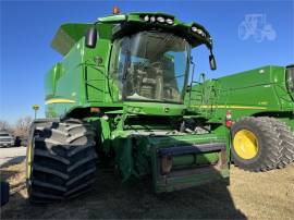 2013 JOHN DEERE S670