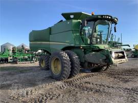 2013 JOHN DEERE S670