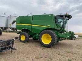 2013 JOHN DEERE S670