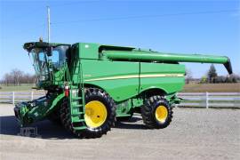 2013 JOHN DEERE S670