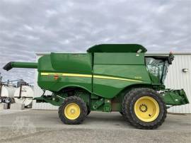 2013 JOHN DEERE S670