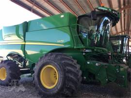 2013 JOHN DEERE S670