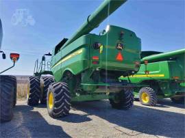 2013 JOHN DEERE S680