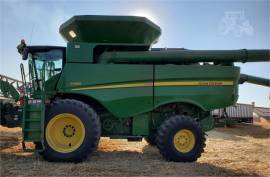 2013 JOHN DEERE S680