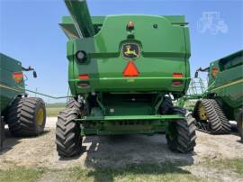 2013 JOHN DEERE S680