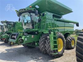 2013 JOHN DEERE S680