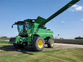 2013 JOHN DEERE S680