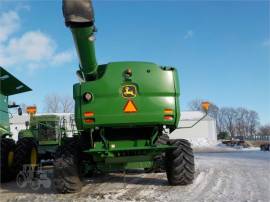 2013 JOHN DEERE S680