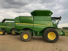 2013 JOHN DEERE S680