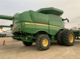 2013 JOHN DEERE S680