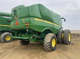 2013 JOHN DEERE S680