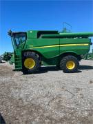 2013 JOHN DEERE S680