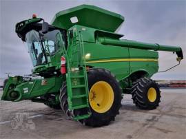 2013 JOHN DEERE S680