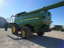 2013 JOHN DEERE S680