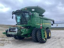 2013 JOHN DEERE S680