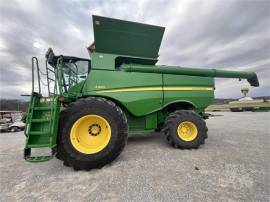 2013 JOHN DEERE S680