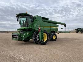 2013 JOHN DEERE S680