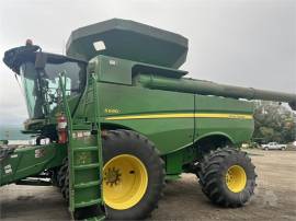 2013 JOHN DEERE S690