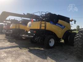 2013 NEW HOLLAND CR6090