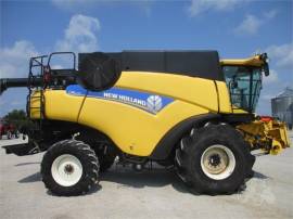 2013 NEW HOLLAND CR6090