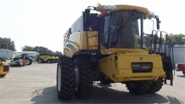 2013 NEW HOLLAND CR7090