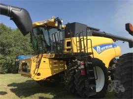 2013 NEW HOLLAND CR7090