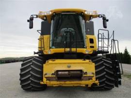 2013 NEW HOLLAND CR8080