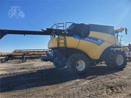 2013 NEW HOLLAND CR8090