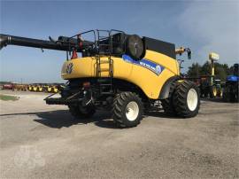 2013 NEW HOLLAND CR8090