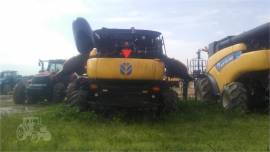 2013 NEW HOLLAND CR8090