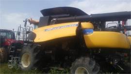 2013 NEW HOLLAND CR8090