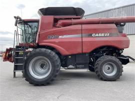 2014 CASE IH 8230