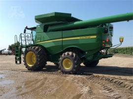 2014 JOHN DEERE S660