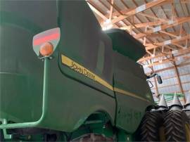 2014 JOHN DEERE S660