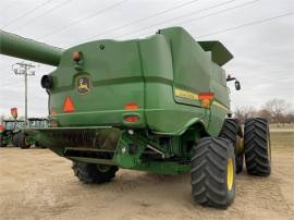 2014 JOHN DEERE S670