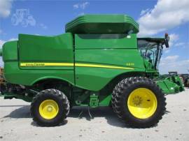 2014 JOHN DEERE S670