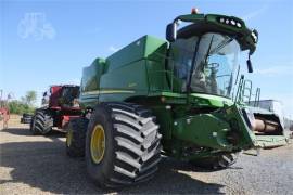 2014 JOHN DEERE S670