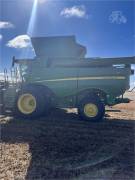 2014 JOHN DEERE S670