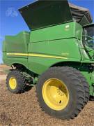 2014 JOHN DEERE S670