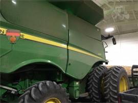 2014 JOHN DEERE S670