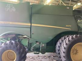 2014 JOHN DEERE S670