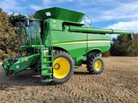 2014 JOHN DEERE S680