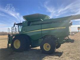 2014 JOHN DEERE S680