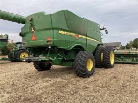 2014 JOHN DEERE S680