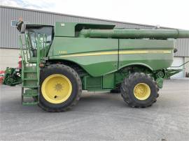 2014 JOHN DEERE S680