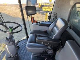 2014 NEW HOLLAND CR6090