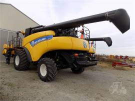 2014 NEW HOLLAND CR6090